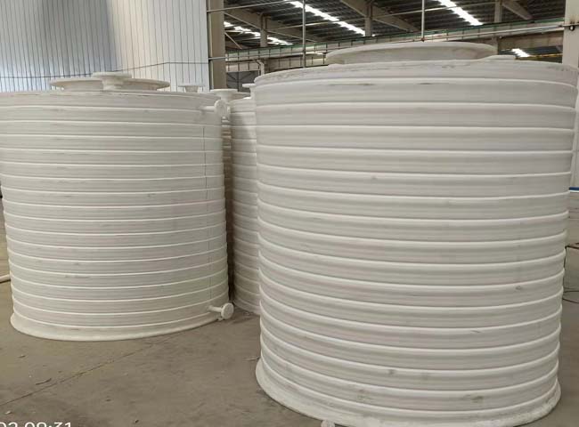 聚丙烯卧式储罐选购时要注意哪些问题