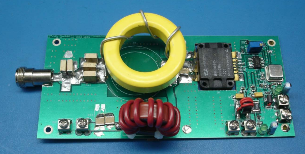 正方形半尺寸PXO8及长方形全尺寸PXO14直插钟振规格参数